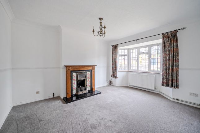 22, Linkway, Fleet photo 3