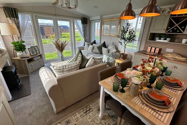 Nottage Park Lodges, Moor Lane Nottage, Porthcawl photo 3