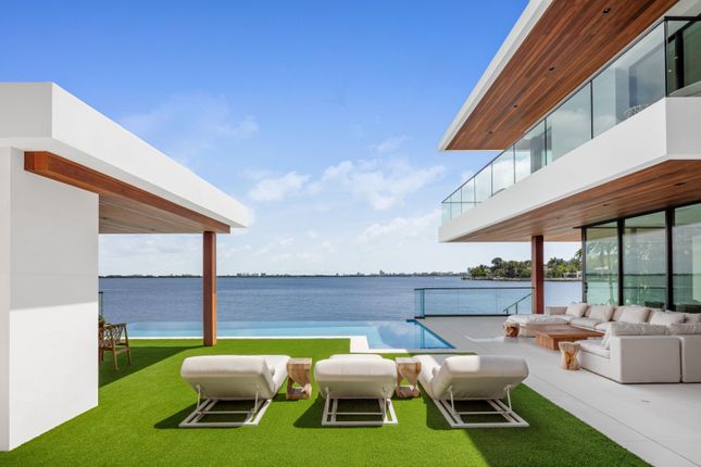 Property for sale in North Venetian Way, Miami Beach, Florida, 33139