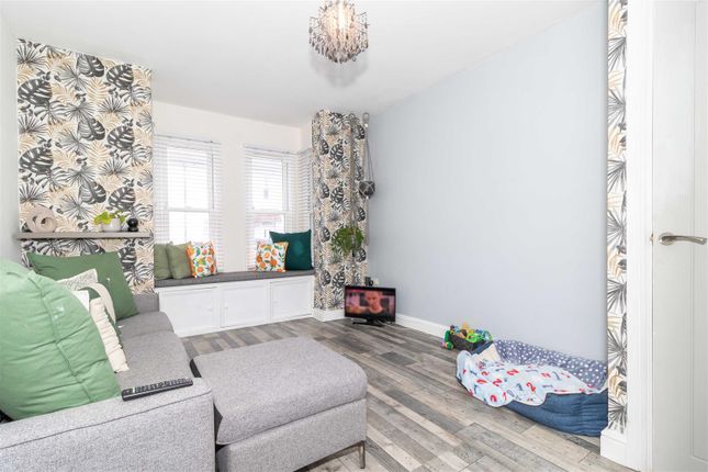 Flat 1, Eleanor Place, Broadwater Street East, Worthing photo 3