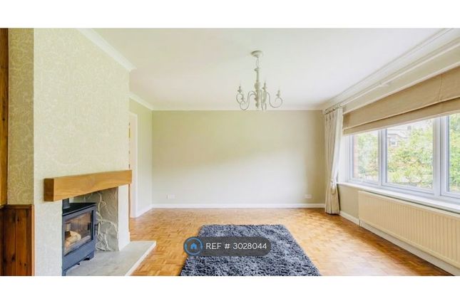 High Street, High View House, Yelling, St. Neots photo 4