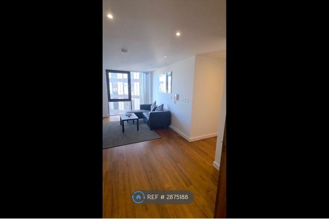 Apt  City Lofts St Pauls, St Pauls Square, Sheffield photo 3