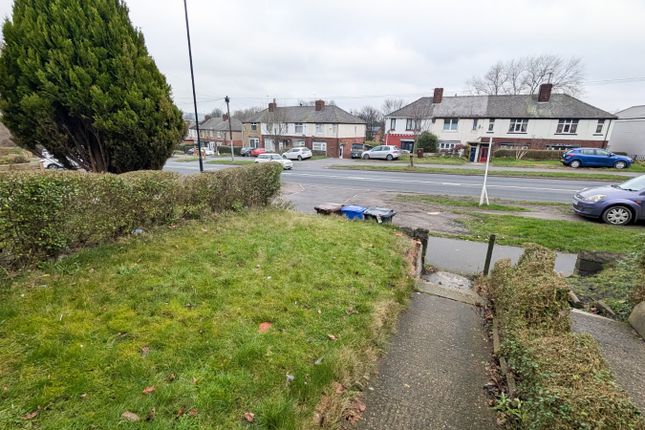242 S9 1WD, Bawtry Road, Sheffield photo 2
