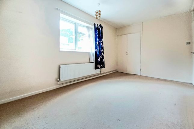 Flat for sale in Mariners Lane, Norwich