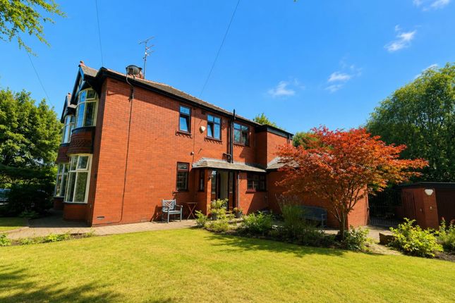 53, Cragg Road, Oldham photo 2