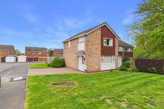 3-bed detached on 2, Sheridan Way, Telford, £235,000