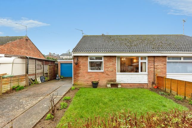 2-bed semi-detached on 56, Wroxall Drive, Grantham, £90,000