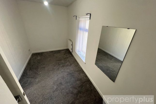 16, Hendrefadog, Rhondda Cynon Taff photo 5