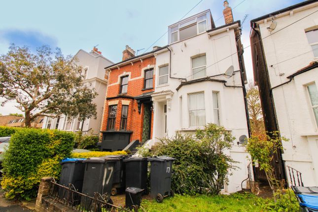 Thumbnail Flat for sale in Elgin Road, Addiscombe, Croydon