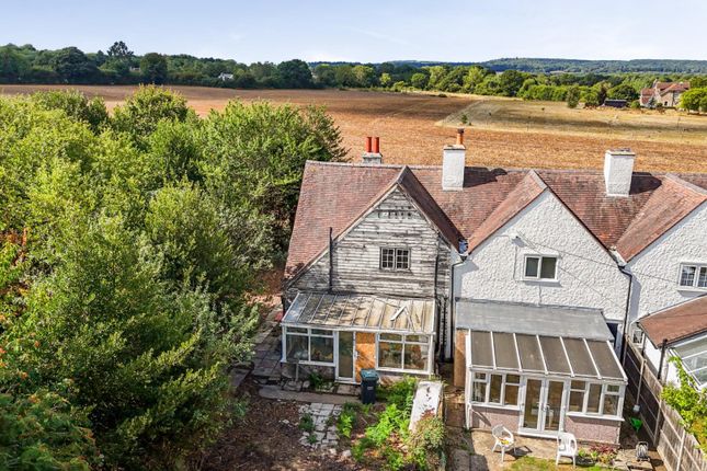 2-bed terraced on Broom Cottage, Beechin Wood Lane, Sevenoaks, £270,000