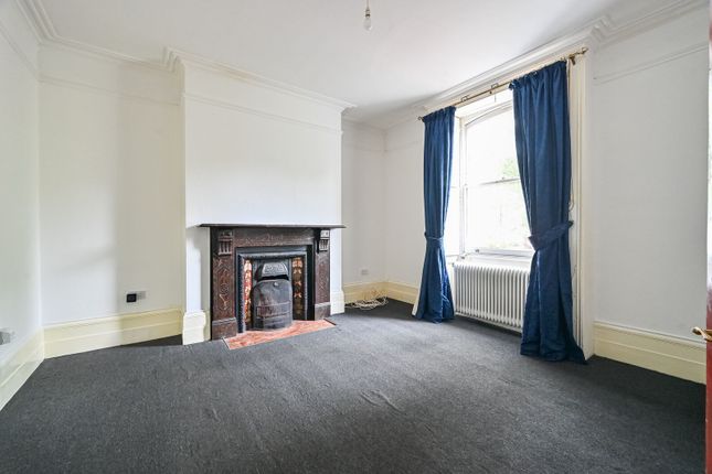 Romford Road, Stratford photo 4