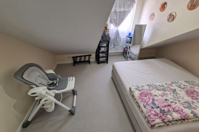 Flat 3, 42 Freeman Road North, Leicester photo 3