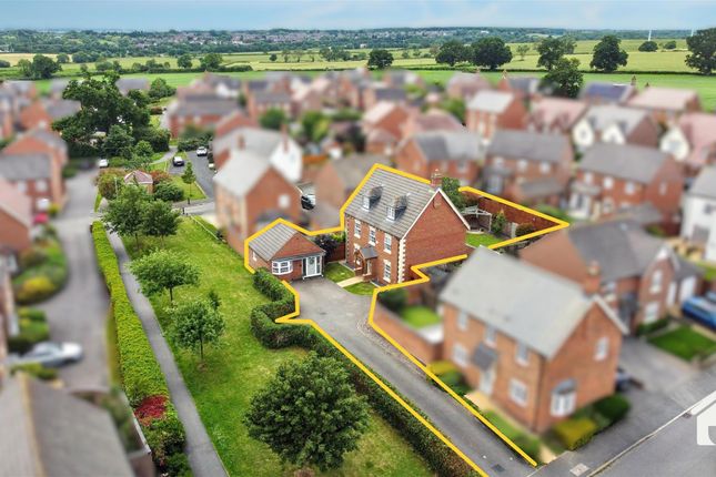 18, Graves Way, Anstey photo 2