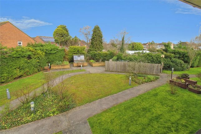 20, Florence Court, Wiltshire photo 2