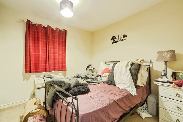 7, Millwood, Sycamore Avenue, Bingley photo 2