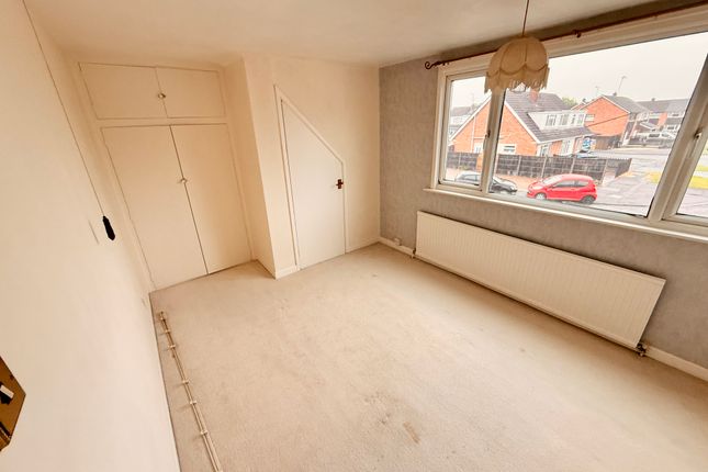 24, Oakleigh Close, WELLINGBOROUGH photo 3