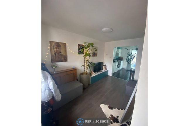 Thumbnail Terraced house to rent in Blyth Close, London