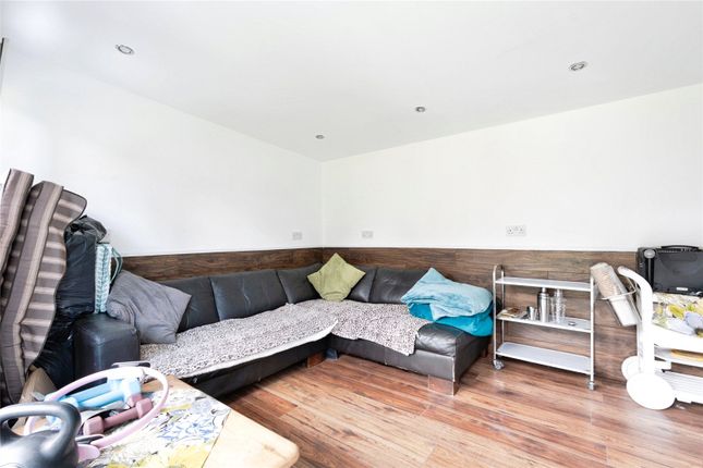 21, Whalley Road, Blackburn photo 3