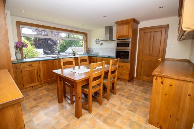 12, Wilton Glebe, Hawick photo 4