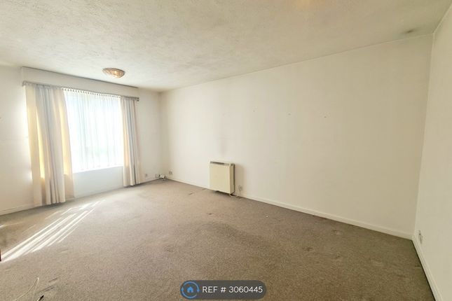 Briarwood Court, The Avenue, Worcester Park photo 3