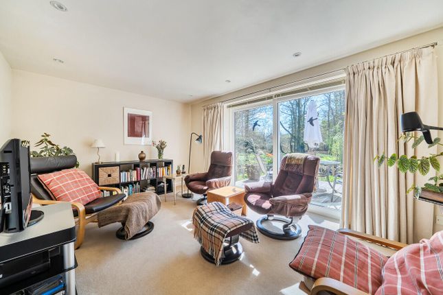 10, Clarke Close, Cullompton photo 4