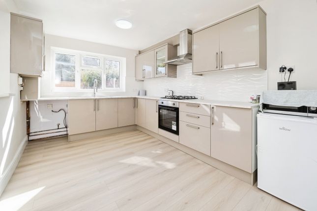 7, Mitcham Road, London photo 4