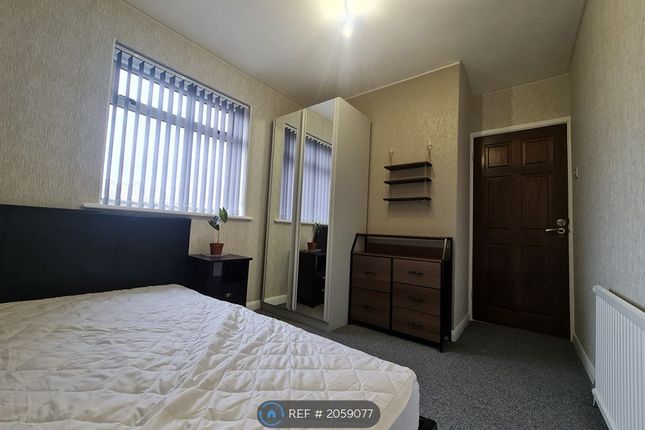 Room to rent in Atlanta Street, Leeds
