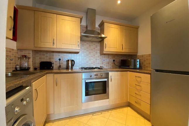 14, Turberville Place, Warwick photo 4