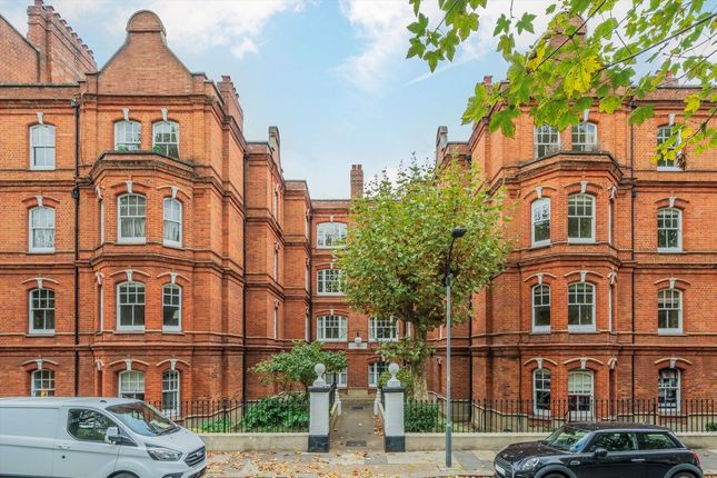 2-bed flat on Flat 14, Evelyn Mansions, Queen's Club Gardens, London, £550,000