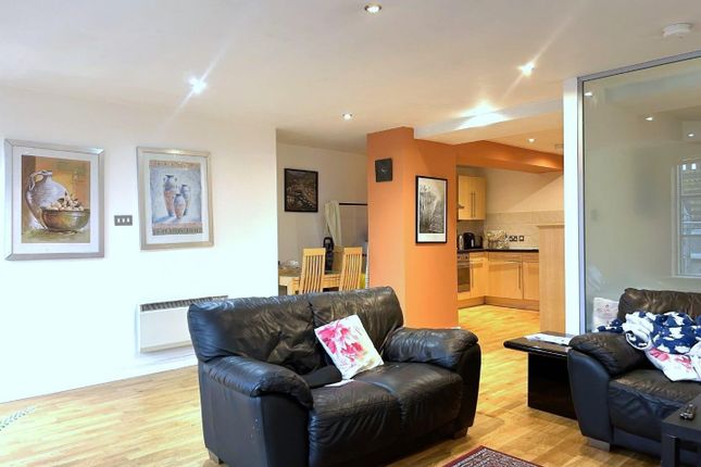Flat to rent in Park House Apartments, 11 Park Row, Leeds