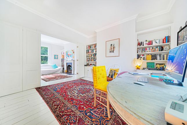 Thumbnail Semi-detached house to rent in Southgate Road, Canonbury