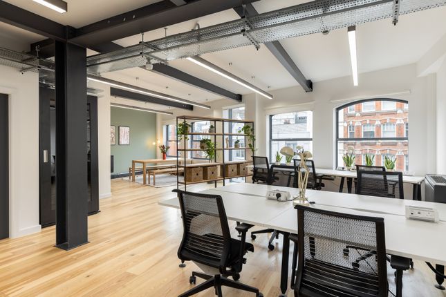 Office to let in Farringdon