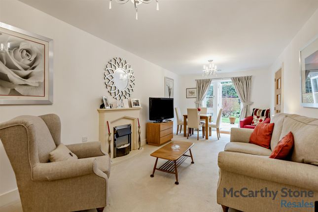4 Horsley Place, High Street, Cranbrook photo 2