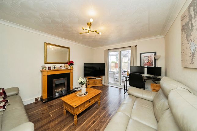 3, Harrow Road, Ellesmere Port photo 2