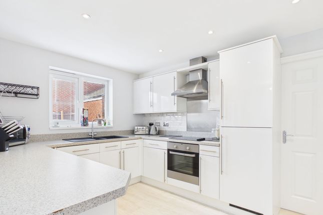 254 St. Aloysius View, Hebburn photo 4