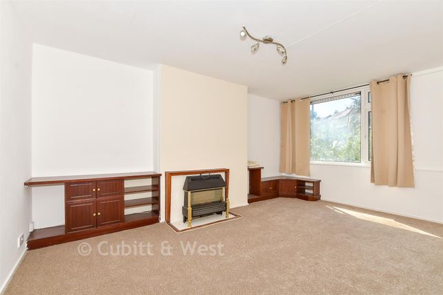 17B, Hampstead Road, Dorking photo 2