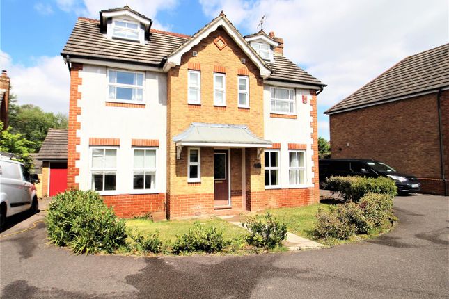 Thumbnail Detached house to rent in Pallingham Drive, Maidenbower, Crawley