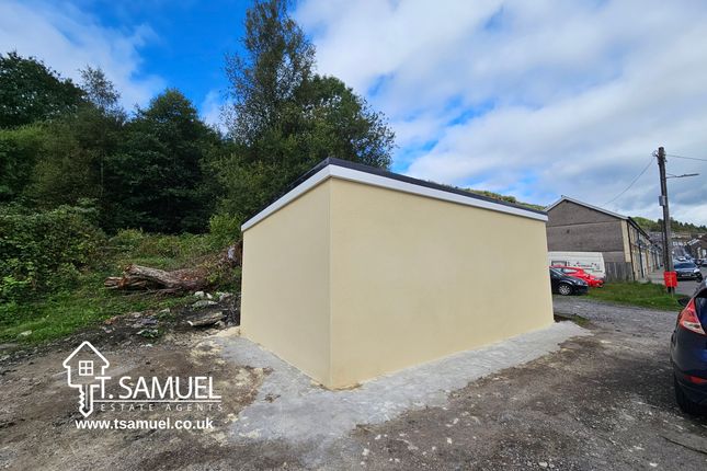 Garage,  Cardiff Road, Mountain Ash photo 4
