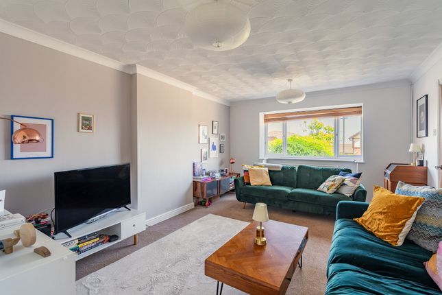 47 Bryn Castell, Abergele photo 2