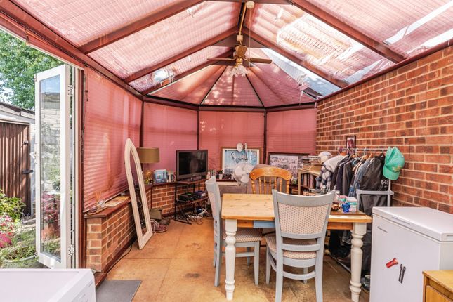 114, Tongham Road, Hampshire photo 4