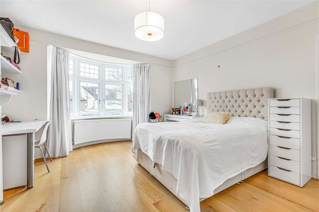 End terrace house for sale in Christchurch Road, London