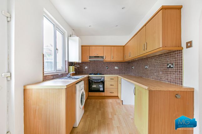 Thumbnail Detached house to rent in Everington Road, Muswell Hill, London