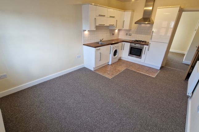 Flat for sale in Rosetree Avenue, Birstall