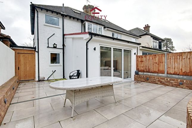 17, Cecil Road, Enfield photo 2