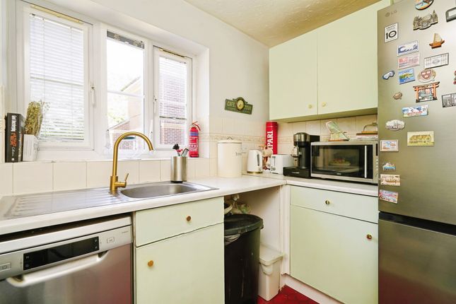 4, Middle Furlong, Didcot photo 4