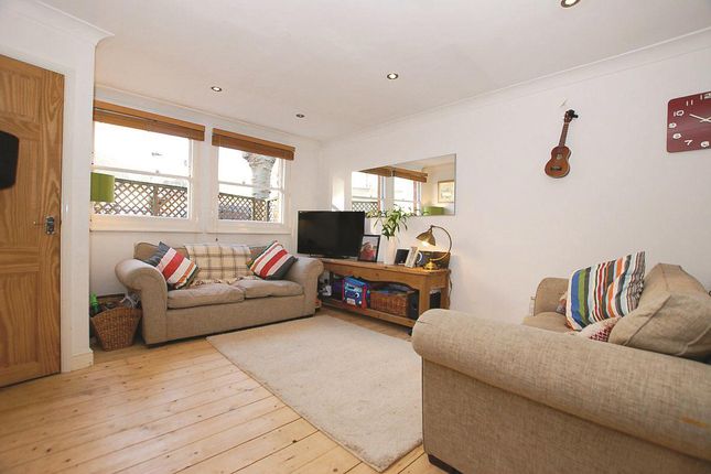 2, Kyverdale Road, London photo 2