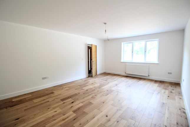 5, Redwood Gardens, Irvine photo 4