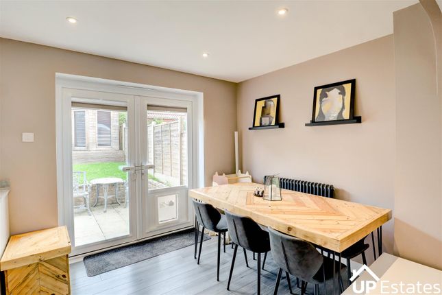 4, Hawthorn Way, Nuneaton photo 3