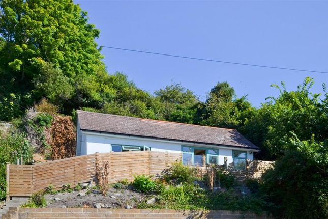 7, Leeson Road, Ventnor photo 2