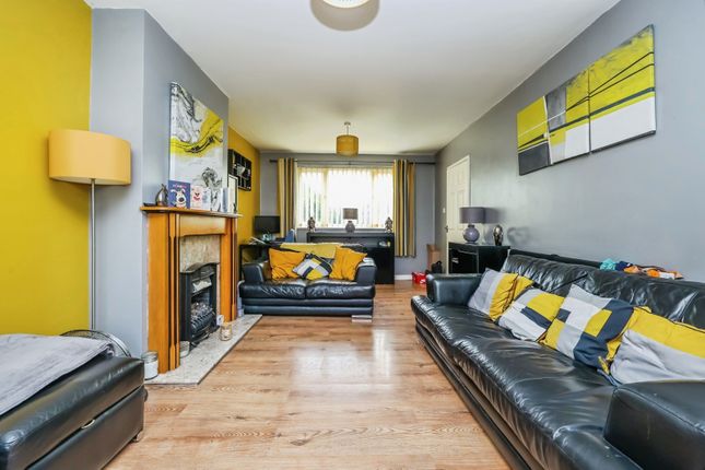 99, Brandish Crescent, Nottingham photo 4